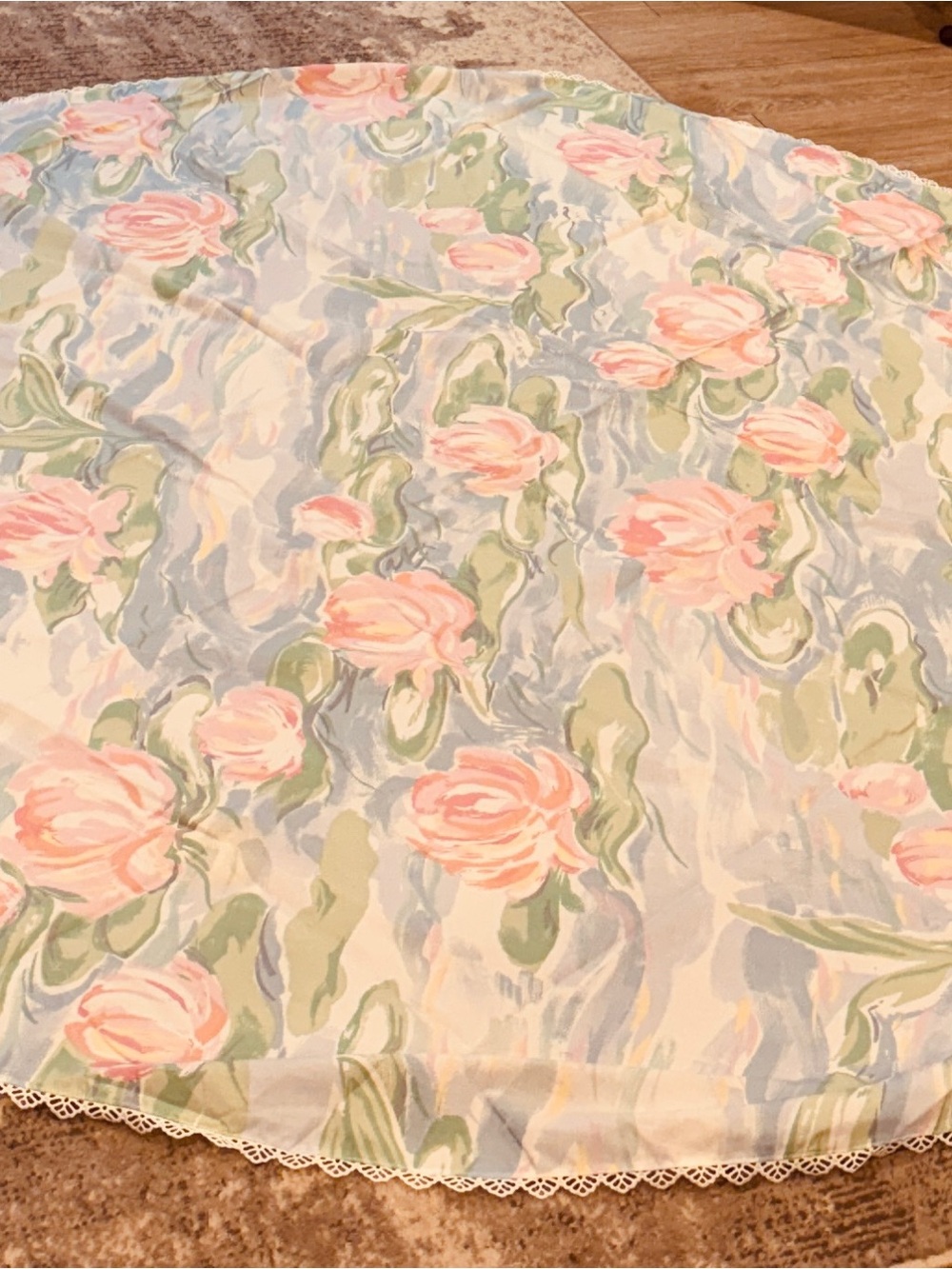 Vintage Atelier Martex Watercolor Floral Print Lace Trim Round Tablecloth 70X70